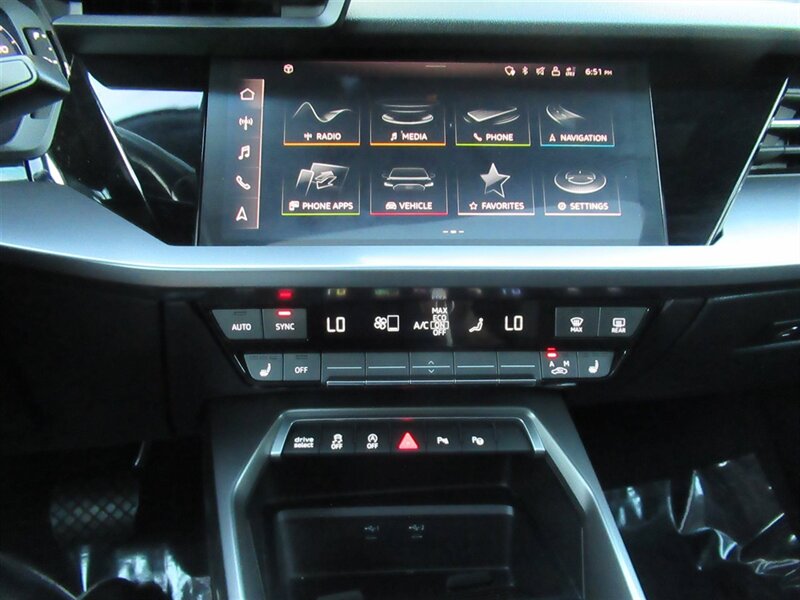 2023 Audi A3 Premium 40 TFSI   - Photo 23 - Sherman Oaks, CA 91423