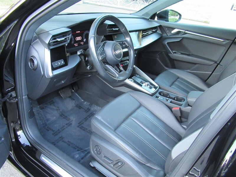 2023 Audi A3 Premium 40 TFSI   - Photo 17 - Sherman Oaks, CA 91423