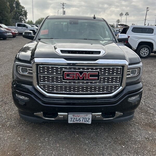 2017 GMC Sierra 1500 Denali   - Photo 2 - Sherman Oaks, CA 91423