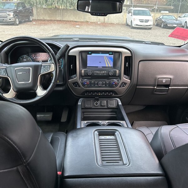 2017 GMC Sierra 1500 Denali   - Photo 24 - Sherman Oaks, CA 91423