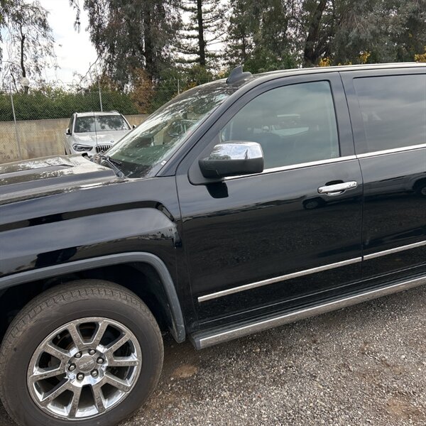 2017 GMC Sierra 1500 Denali   - Photo 7 - Sherman Oaks, CA 91423