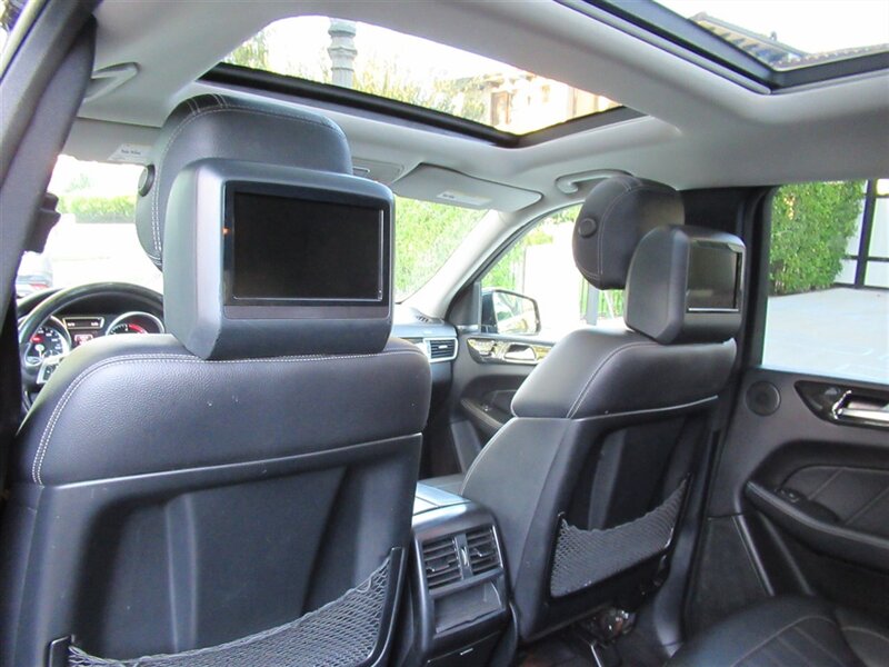 2016 Mercedes-Benz GL 350 BlueTEC   - Photo 34 - Sherman Oaks, CA 91423
