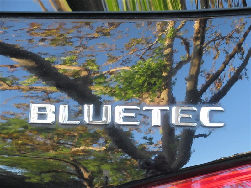 2016 Mercedes-Benz GL 350 BlueTEC   - Photo 52 - Sherman Oaks, CA 91423