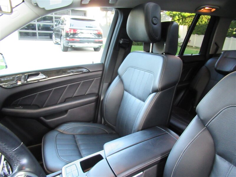 2016 Mercedes-Benz GL 350 BlueTEC   - Photo 18 - Sherman Oaks, CA 91423