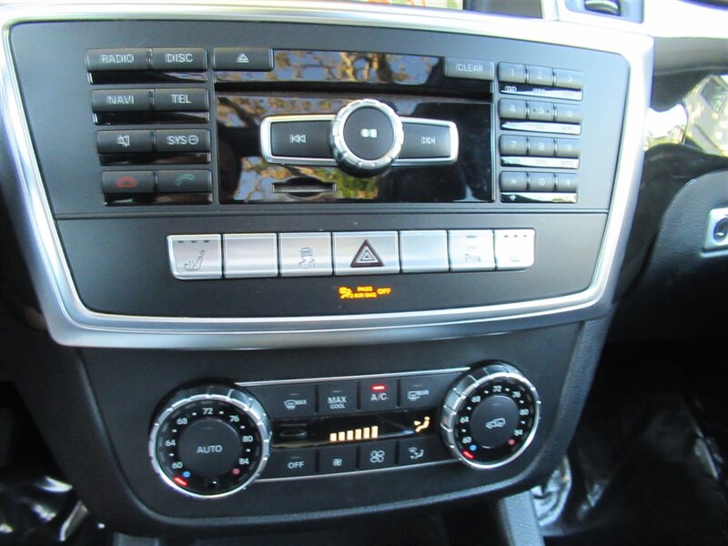 2016 Mercedes-Benz GL 350 BlueTEC   - Photo 25 - Sherman Oaks, CA 91423