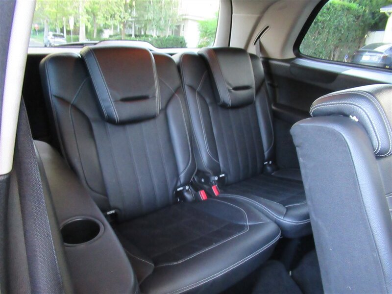 2016 Mercedes-Benz GL 350 BlueTEC   - Photo 40 - Sherman Oaks, CA 91423