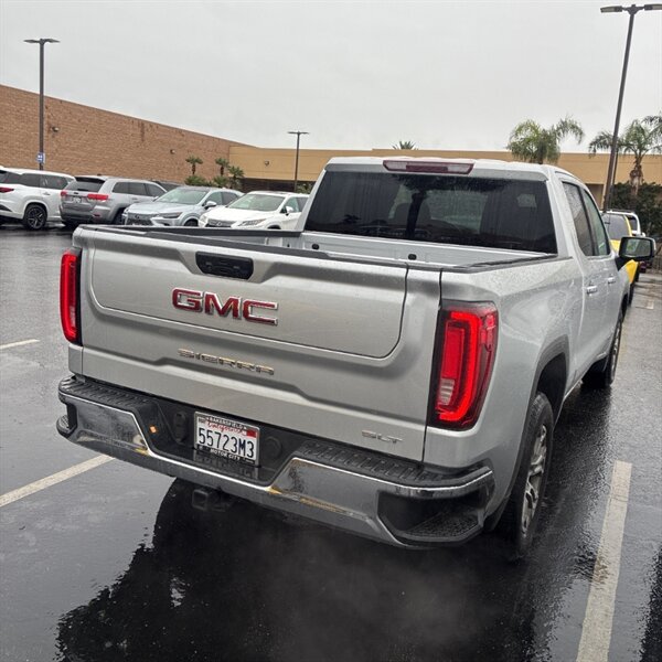 2022 GMC Sierra 1500 SLT   - Photo 5 - Sherman Oaks, CA 91423