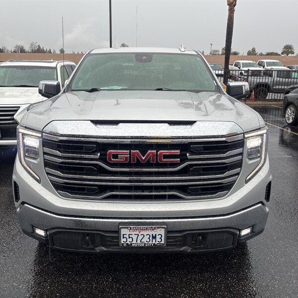 2022 GMC Sierra 1500 SLT   - Photo 2 - Sherman Oaks, CA 91423