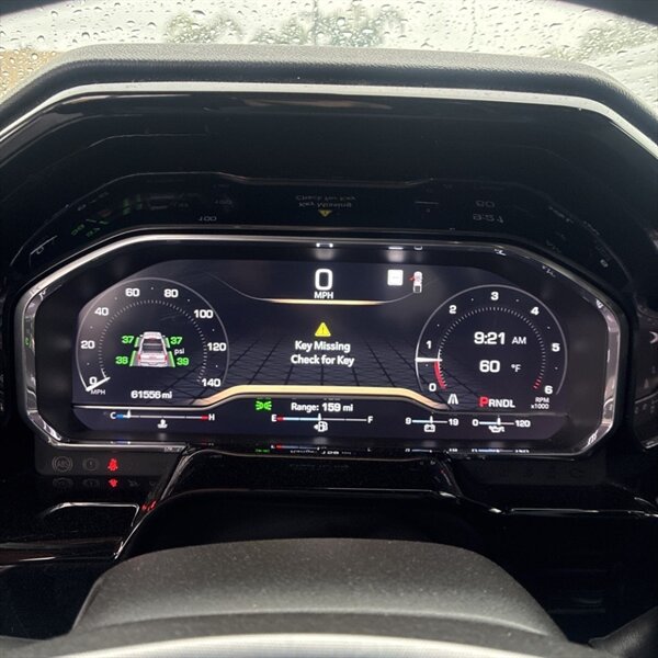 2022 GMC Sierra 1500 SLT   - Photo 19 - Sherman Oaks, CA 91423