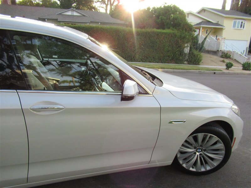 2016 BMW 535i Gran Turismo   - Photo 38 - Sherman Oaks, CA 91423