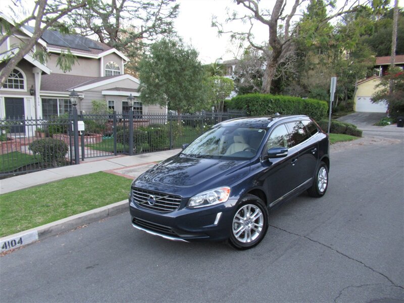 2014 Volvo XC60 3.2 Premier   - Photo 3 - Sherman Oaks, CA 91423