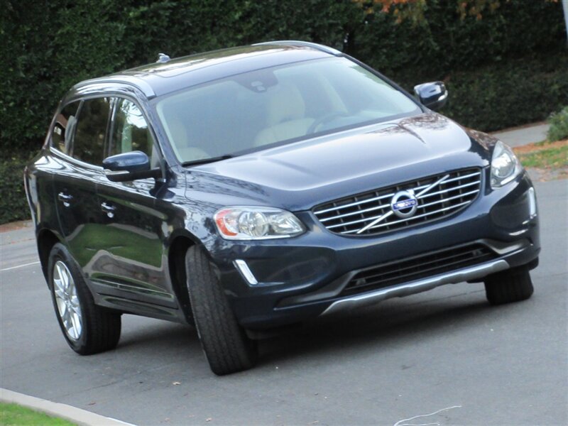 2014 Volvo XC60 3.2 Premier   - Photo 2 - Sherman Oaks, CA 91423