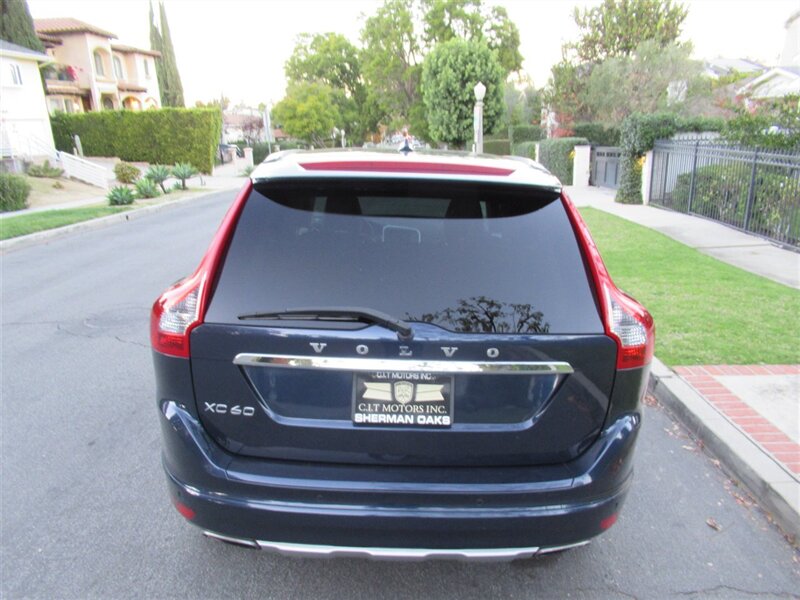 2014 Volvo XC60 3.2 Premier   - Photo 11 - Sherman Oaks, CA 91423