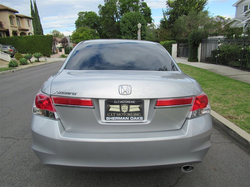 2011 Honda Accord LX-P   - Photo 11 - Sherman Oaks, CA 91423