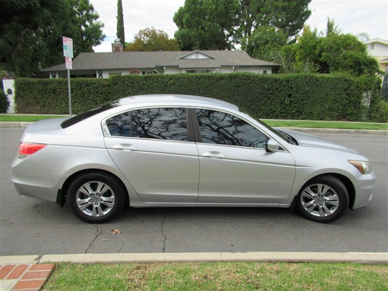 2011 Honda Accord LX-P   - Photo 13 - Sherman Oaks, CA 91423