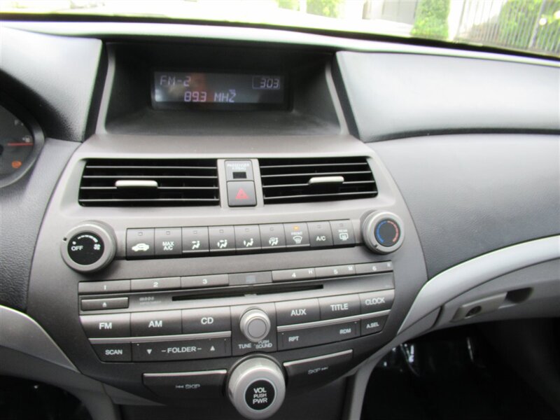 2011 Honda Accord LX-P   - Photo 22 - Sherman Oaks, CA 91423