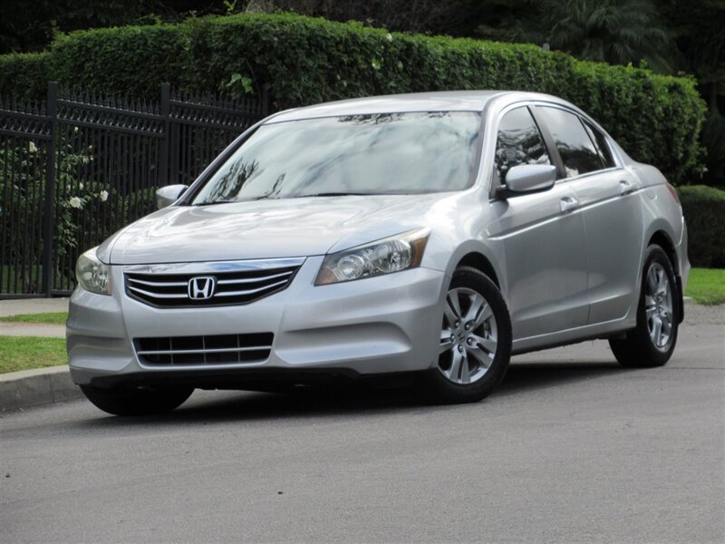2011 Honda Accord LX-P   - Photo 5 - Sherman Oaks, CA 91423