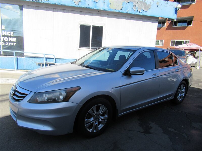 2011 Honda Accord LX-P   - Photo 6 - Sherman Oaks, CA 91423