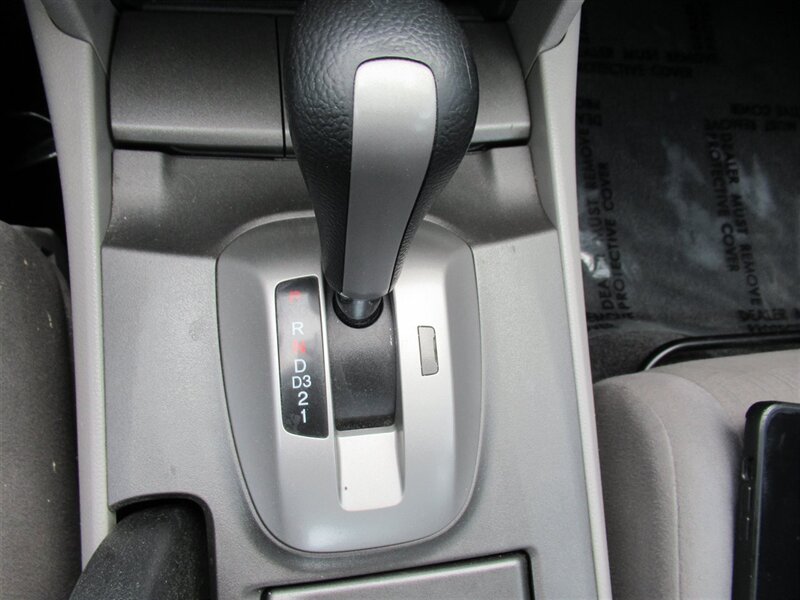 2011 Honda Accord LX-P   - Photo 23 - Sherman Oaks, CA 91423