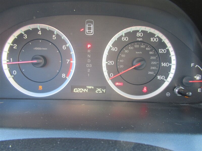 2011 Honda Accord LX-P   - Photo 12 - Sherman Oaks, CA 91423