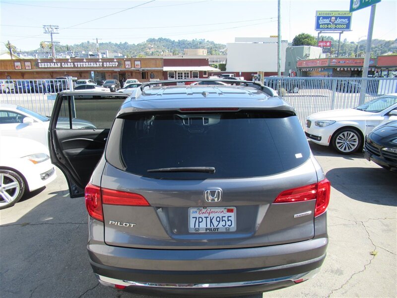 2016 Honda Pilot Touring   - Photo 37 - Sherman Oaks, CA 91423