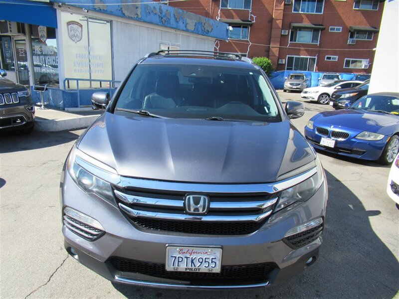 2016 Honda Pilot Touring   - Photo 3 - Sherman Oaks, CA 91423