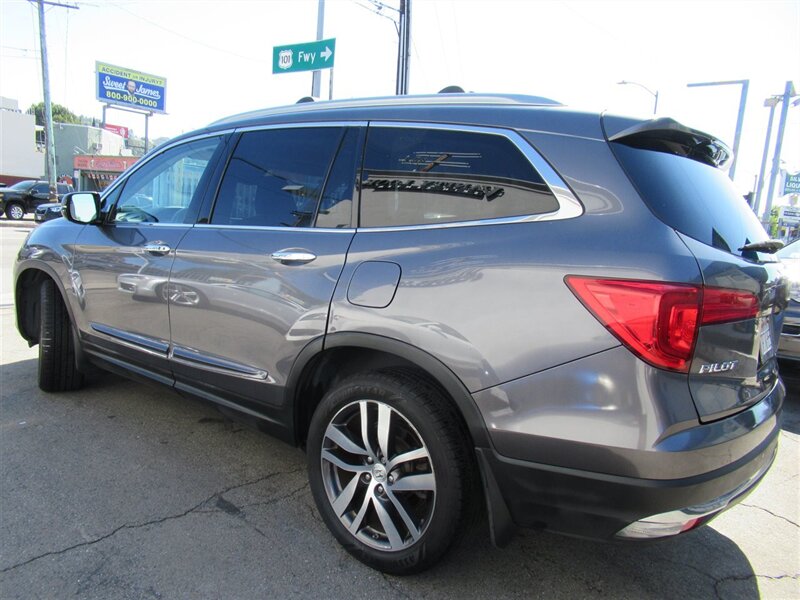 2016 Honda Pilot Touring   - Photo 8 - Sherman Oaks, CA 91423