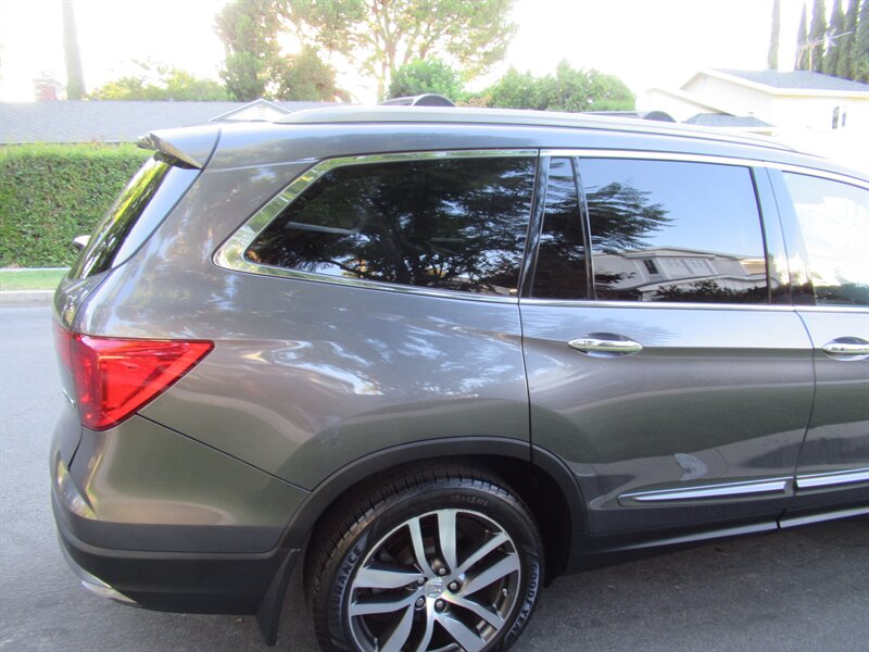 2016 Honda Pilot Touring   - Photo 39 - Sherman Oaks, CA 91423