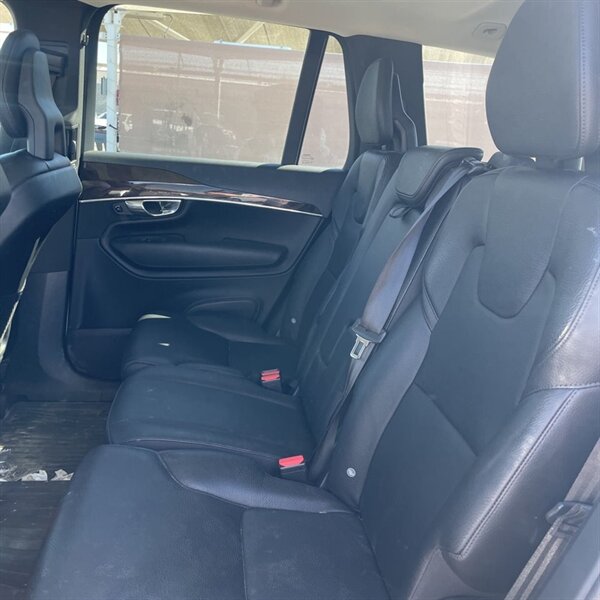 2016 Volvo XC90 T5 Momentum   - Photo 13 - Sherman Oaks, CA 91423