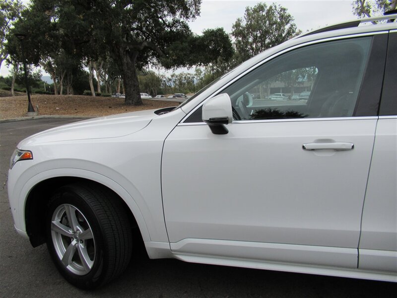 2016 Volvo XC90 T5 Momentum   - Photo 38 - Sherman Oaks, CA 91423
