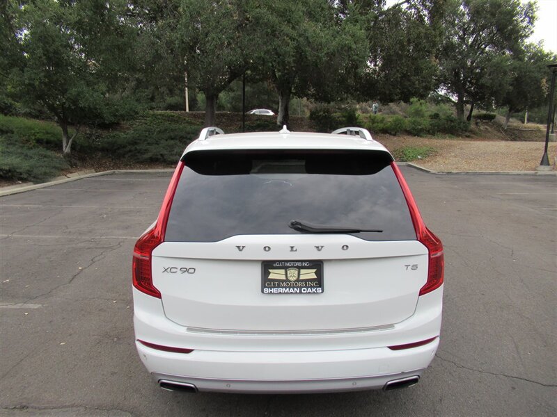 2016 Volvo XC90 T5 Momentum   - Photo 10 - Sherman Oaks, CA 91423