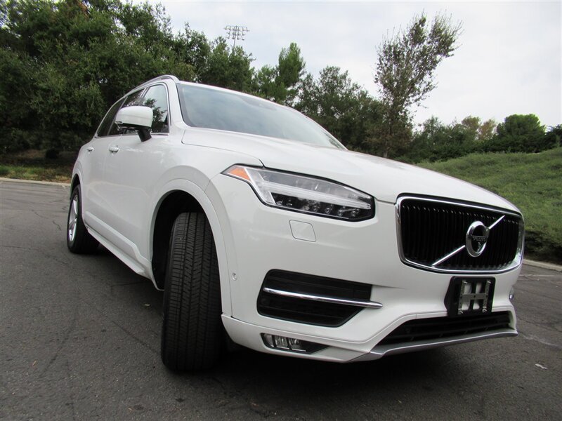 2016 Volvo XC90 T5 Momentum   - Photo 4 - Sherman Oaks, CA 91423