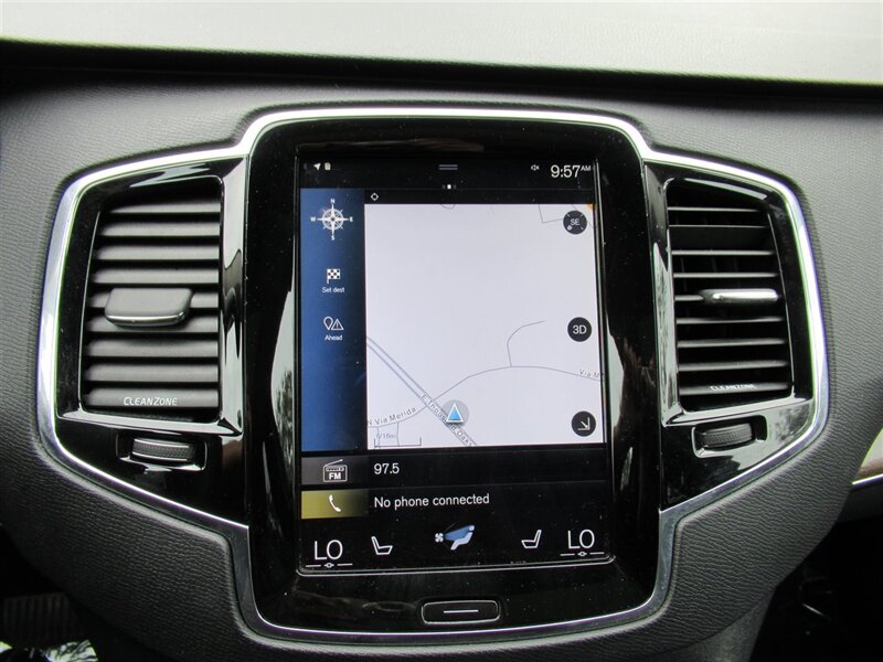 2016 Volvo XC90 T5 Momentum   - Photo 21 - Sherman Oaks, CA 91423