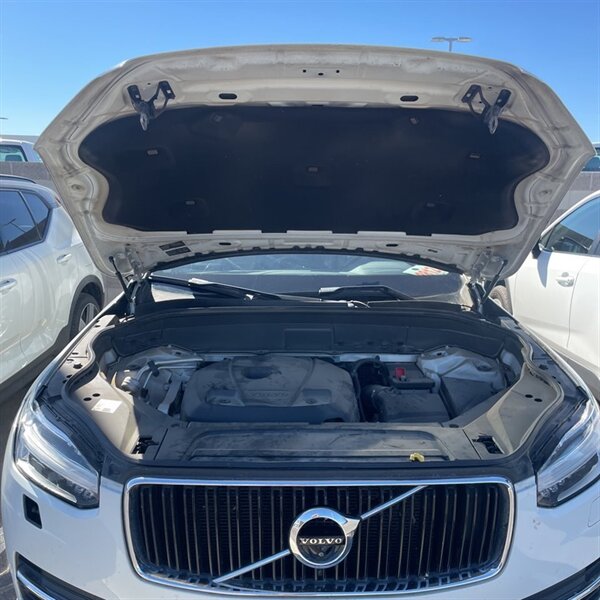 2016 Volvo XC90 T5 Momentum   - Photo 23 - Sherman Oaks, CA 91423