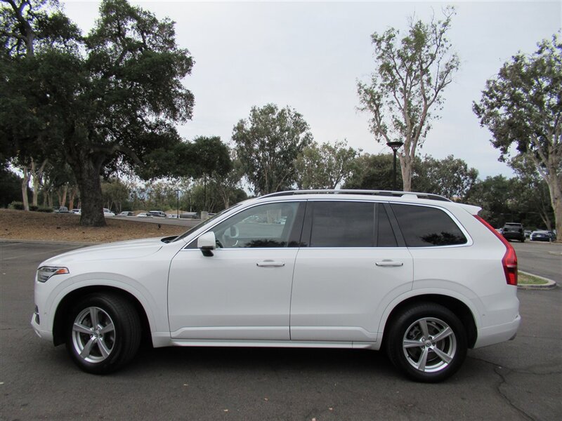 2016 Volvo XC90 T5 Momentum   - Photo 9 - Sherman Oaks, CA 91423