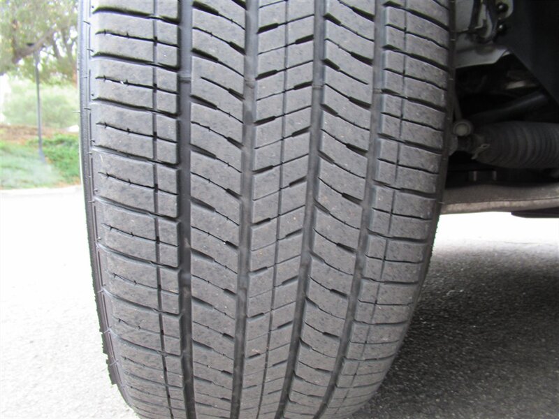 2016 Volvo XC90 T5 Momentum   - Photo 7 - Sherman Oaks, CA 91423