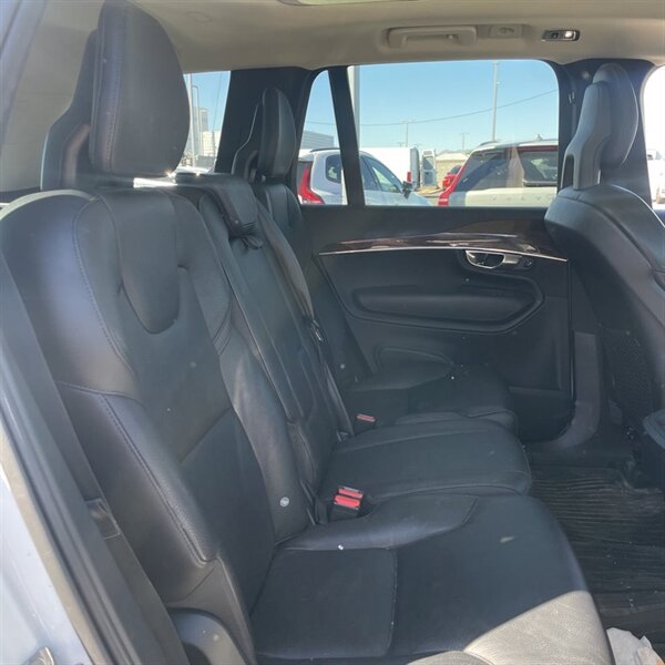 2016 Volvo XC90 T5 Momentum   - Photo 14 - Sherman Oaks, CA 91423