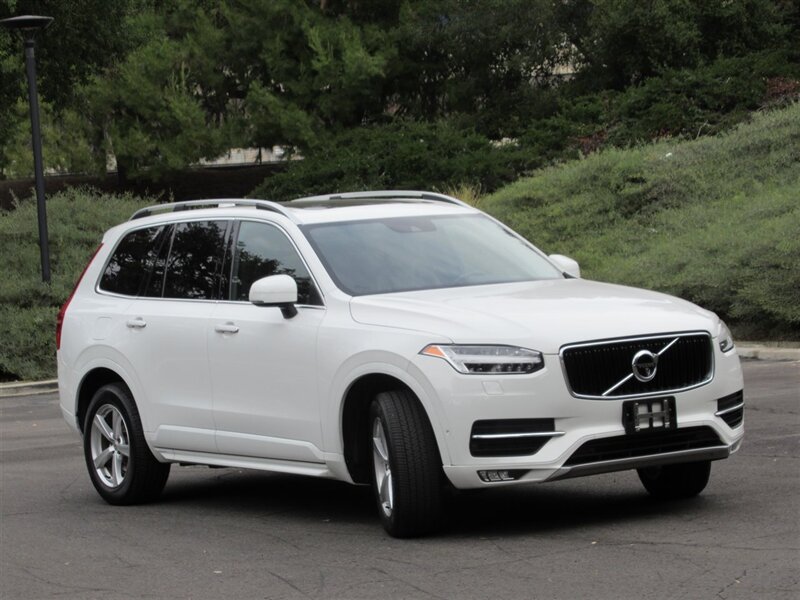 2016 Volvo XC90 T5 Momentum   - Photo 2 - Sherman Oaks, CA 91423