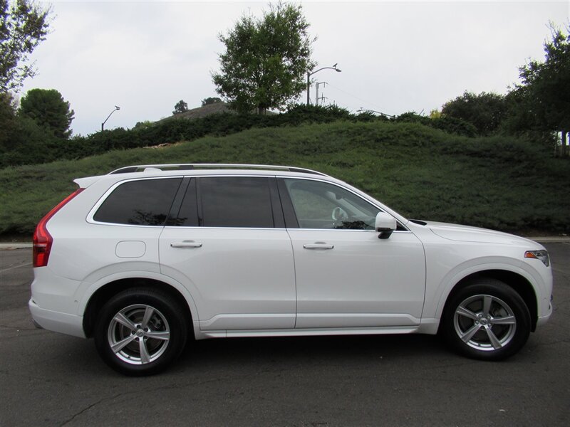 2016 Volvo XC90 T5 Momentum   - Photo 12 - Sherman Oaks, CA 91423