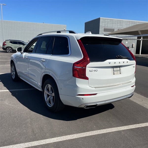 2016 Volvo XC90 T5 Momentum   - Photo 3 - Sherman Oaks, CA 91423
