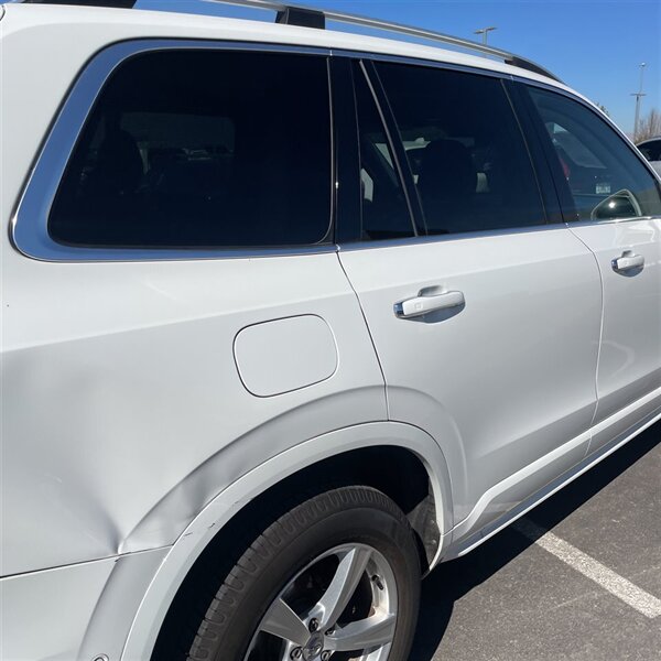 2016 Volvo XC90 T5 Momentum   - Photo 9 - Sherman Oaks, CA 91423