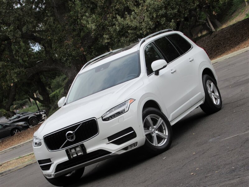 2016 Volvo XC90 T5 Momentum   - Photo 5 - Sherman Oaks, CA 91423