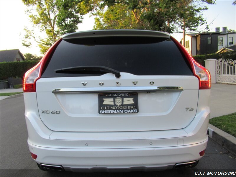 2017 Volvo XC60 T5 Inscription   - Photo 39 - Sherman Oaks, CA 91423