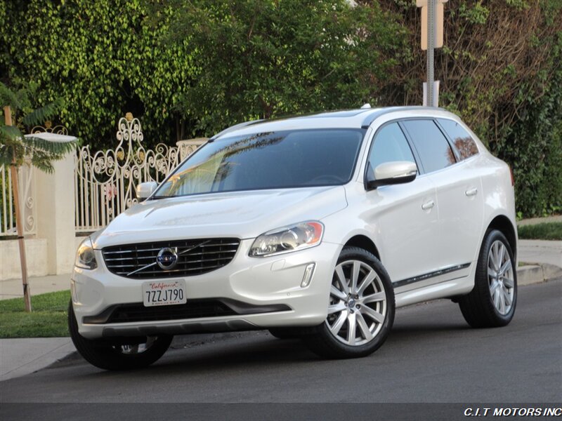 2017 Volvo XC60 T5 Inscription   - Photo 1 - Sherman Oaks, CA 91423