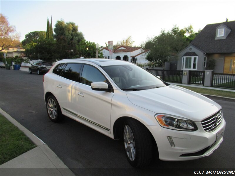 2017 Volvo XC60 T5 Inscription   - Photo 7 - Sherman Oaks, CA 91423