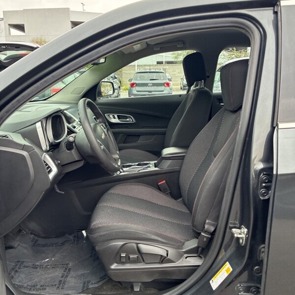 2017 Chevrolet Equinox LS   - Photo 20 - Sherman Oaks, CA 91423