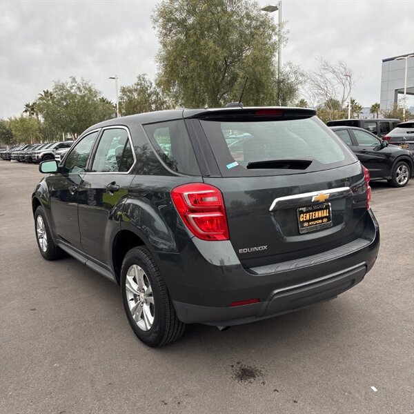 2017 Chevrolet Equinox LS   - Photo 6 - Sherman Oaks, CA 91423