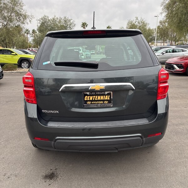 2017 Chevrolet Equinox LS   - Photo 8 - Sherman Oaks, CA 91423