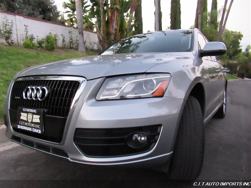 2010 Audi Q5 3.2 quattro Premium   - Photo 39 - Sherman Oaks, CA 91423