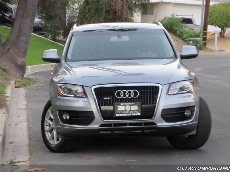 2010 Audi Q5 3.2 quattro Premium   - Photo 2 - Sherman Oaks, CA 91423